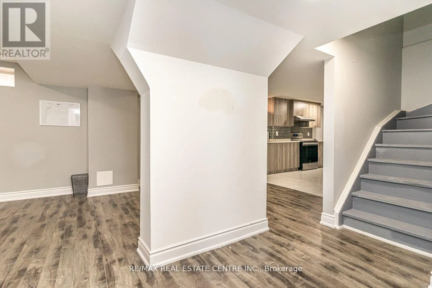 107 CROWN VICTORIA DRIVE