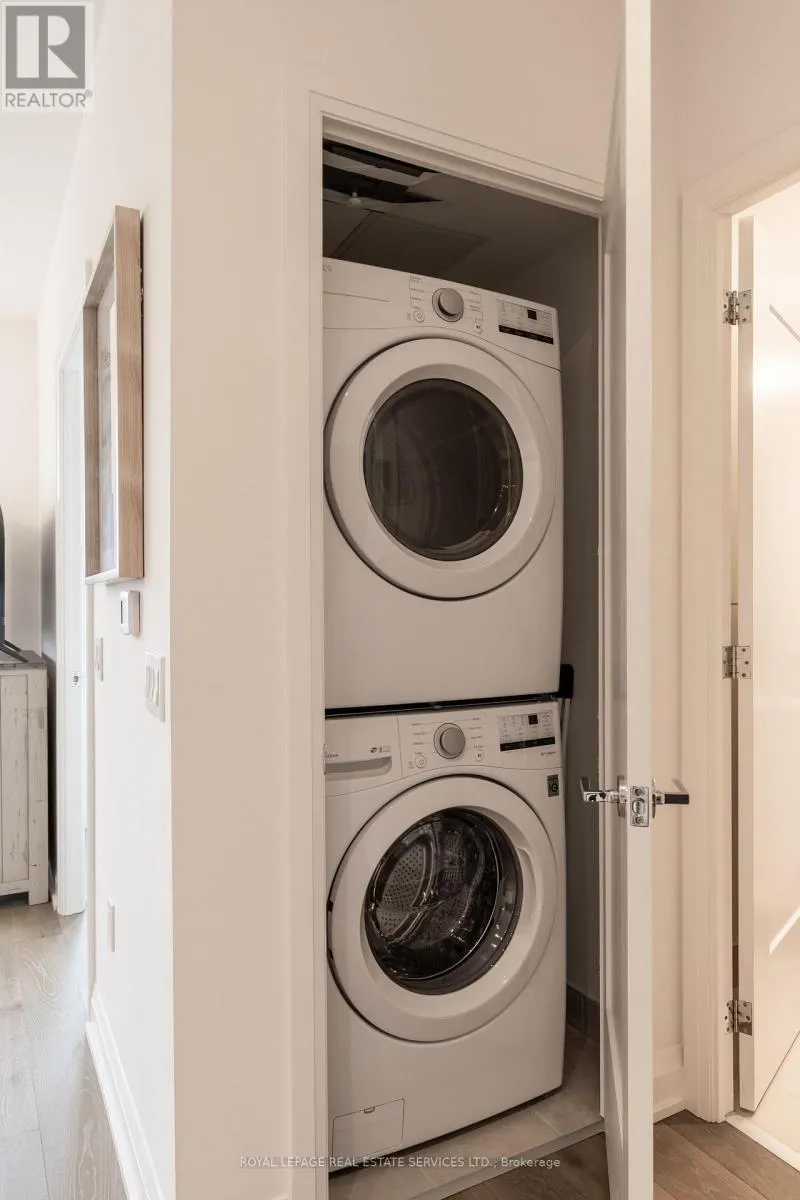 617 - 293 THE KINGSWAY