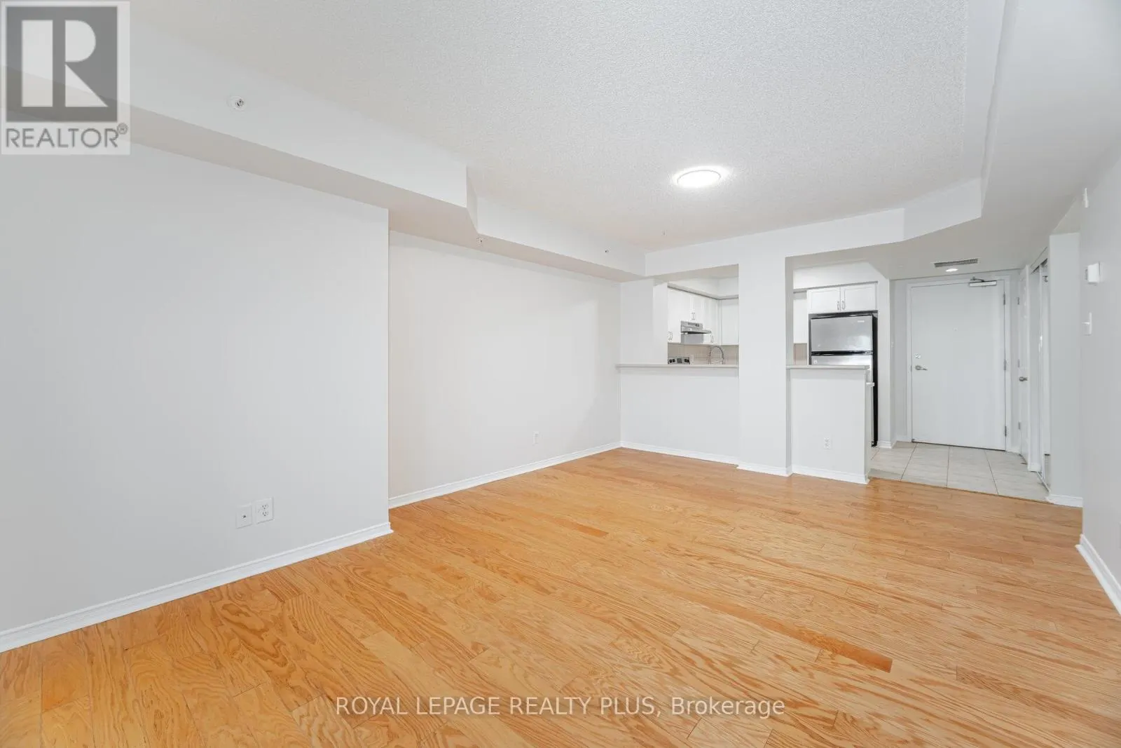 107 - 5100 WINSTON CHURCHILL BOULEVARD