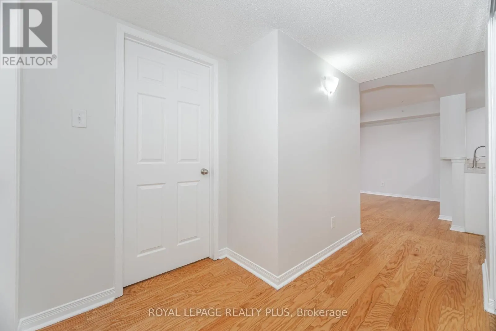 107 - 5100 WINSTON CHURCHILL BOULEVARD