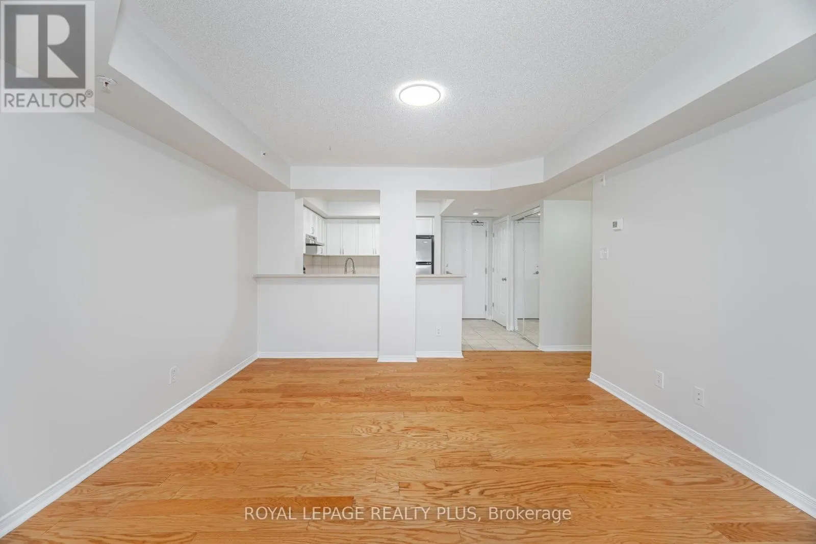 107 - 5100 WINSTON CHURCHILL BOULEVARD