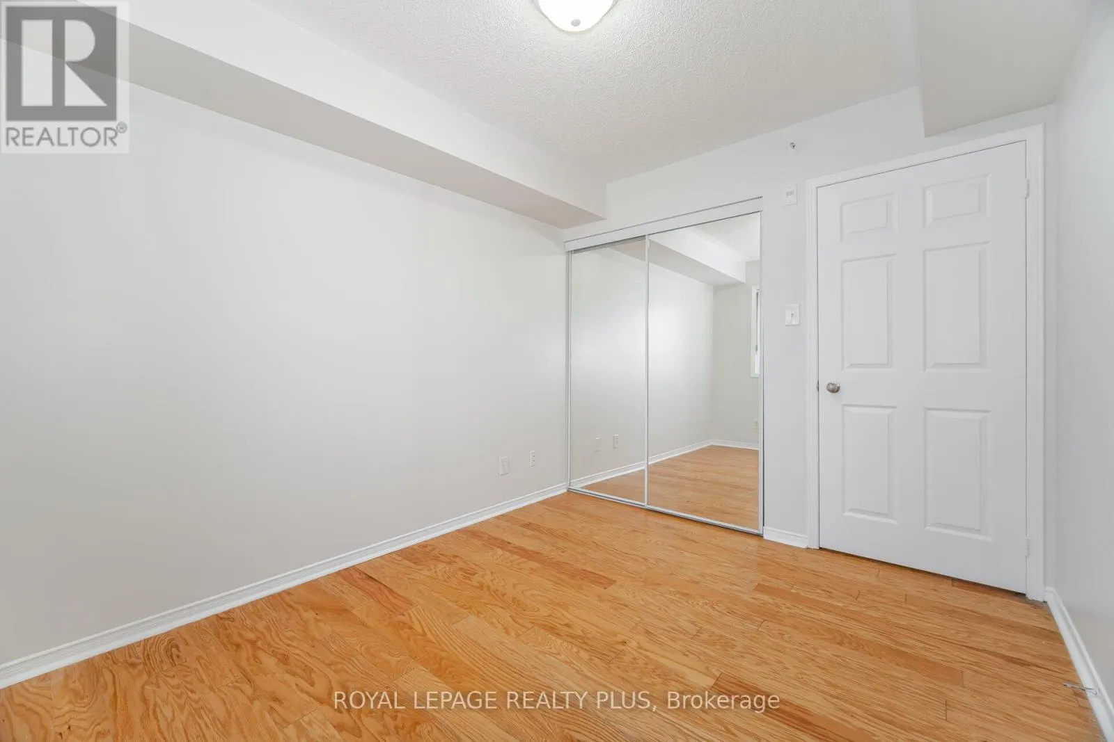 107 - 5100 WINSTON CHURCHILL BOULEVARD