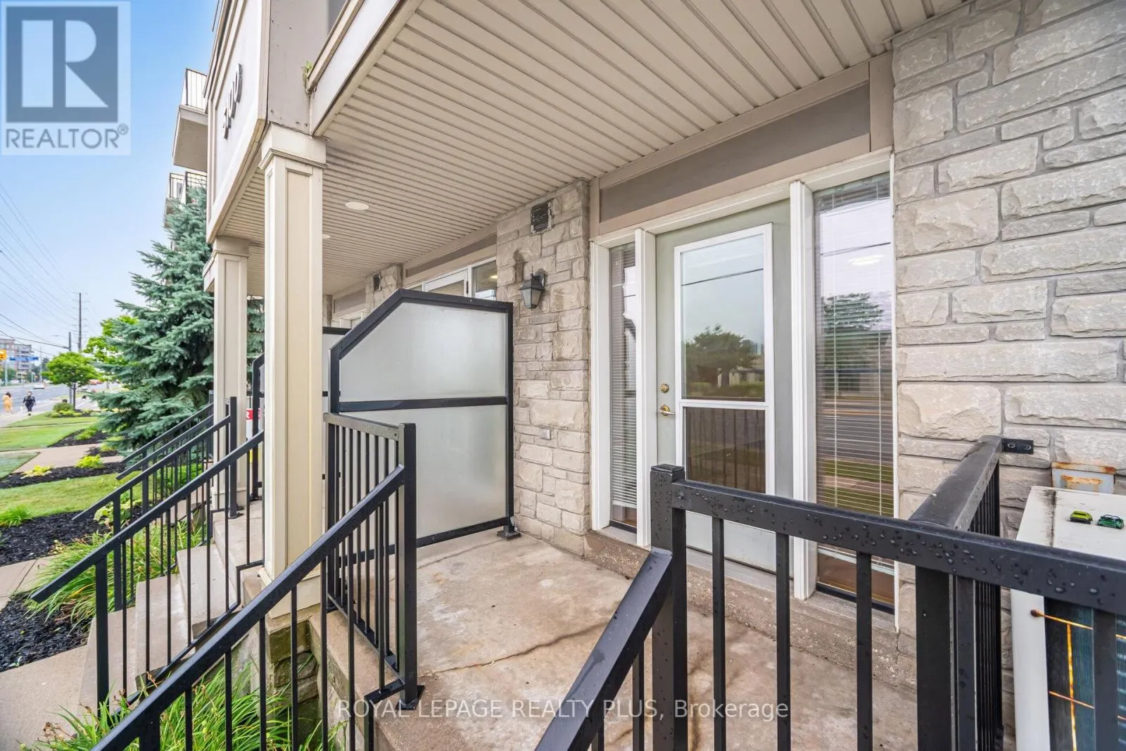 107 - 5100 WINSTON CHURCHILL BOULEVARD