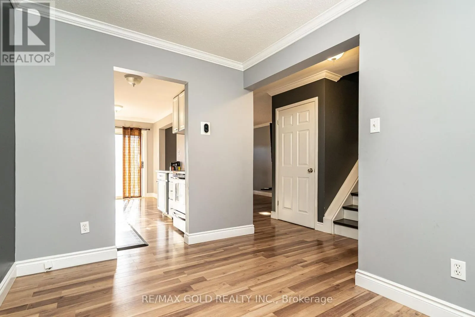 41 - 46 DEARBOURNE BOULEVARD