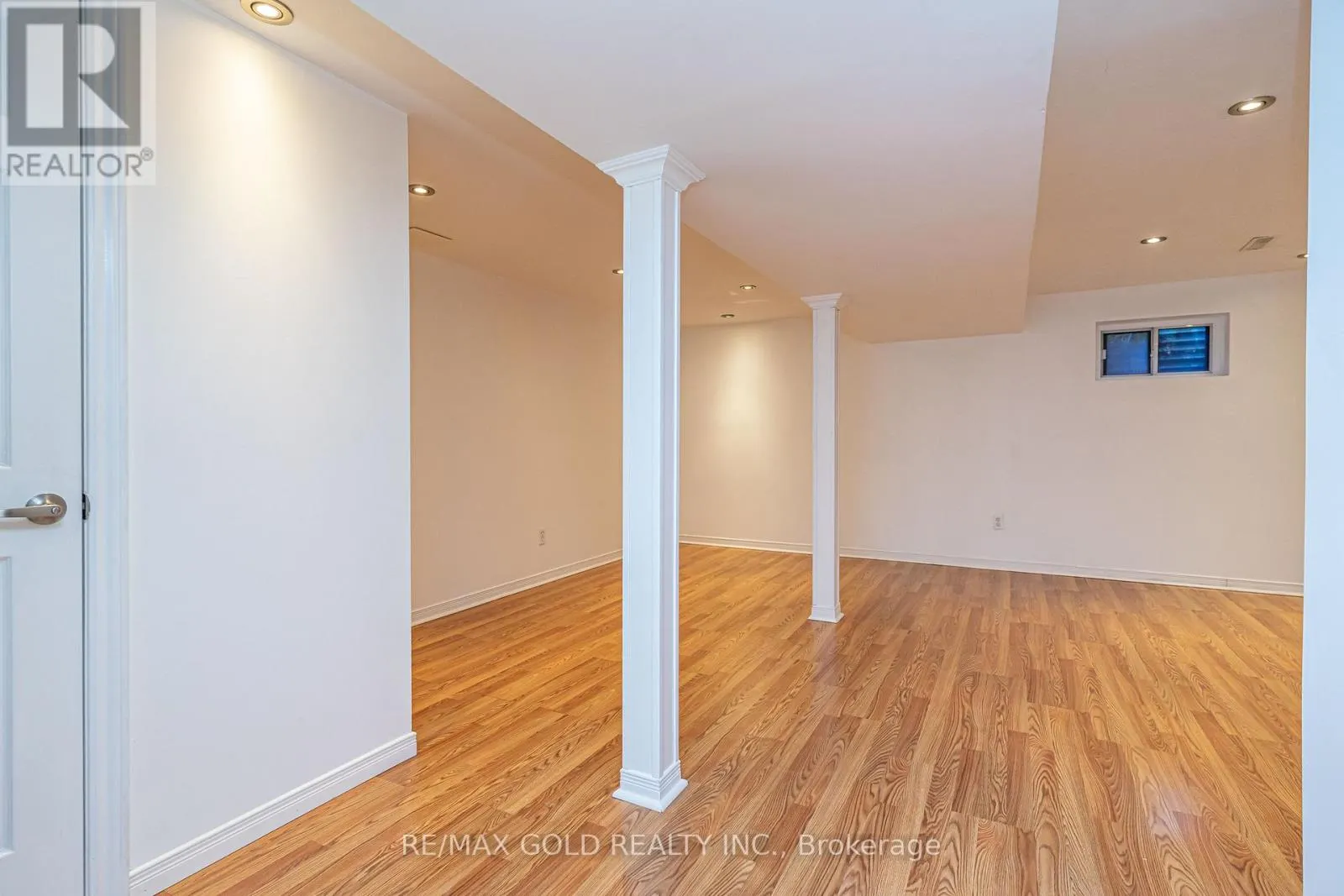 41 - 46 DEARBOURNE BOULEVARD