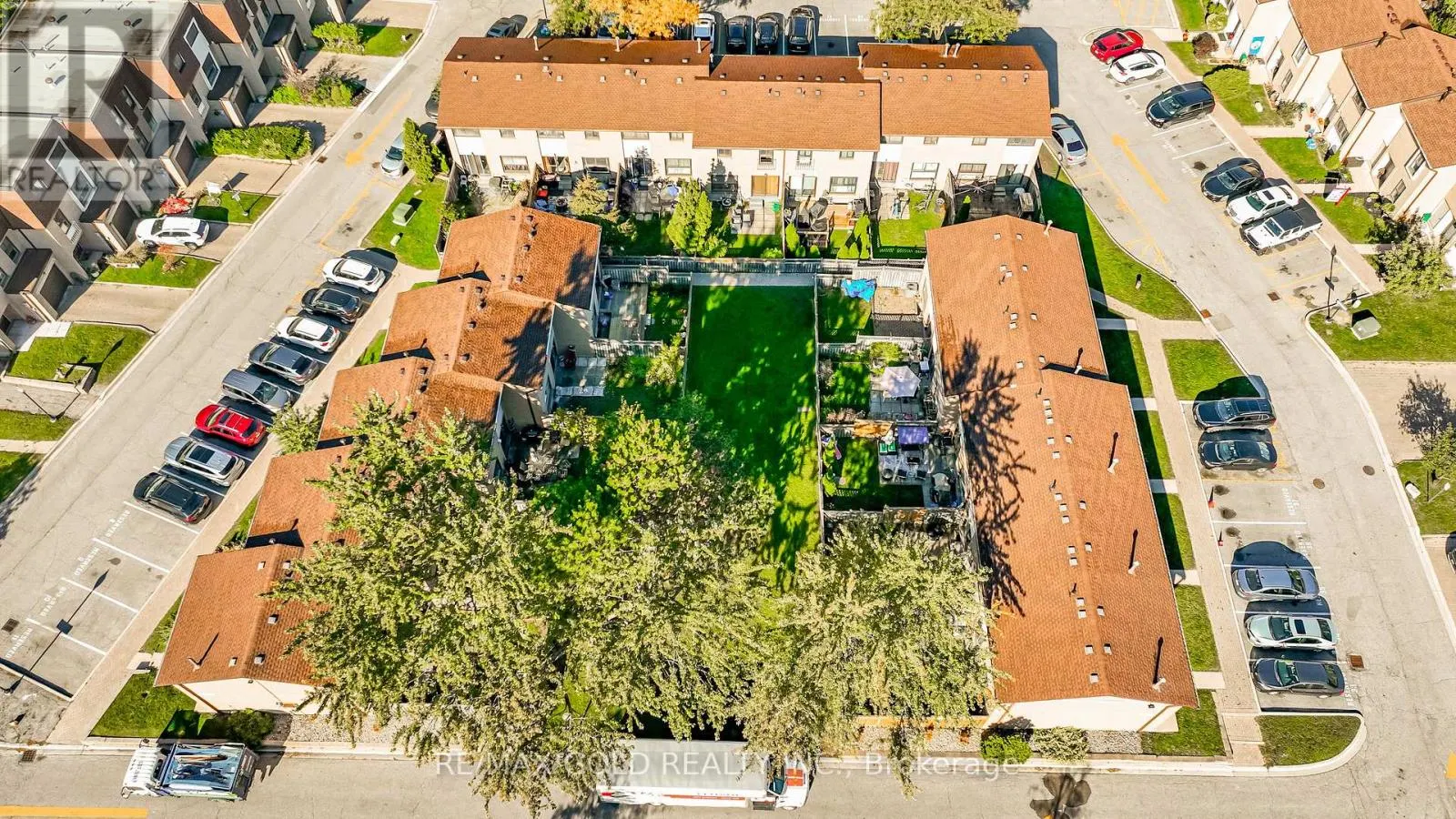 41 - 46 DEARBOURNE BOULEVARD