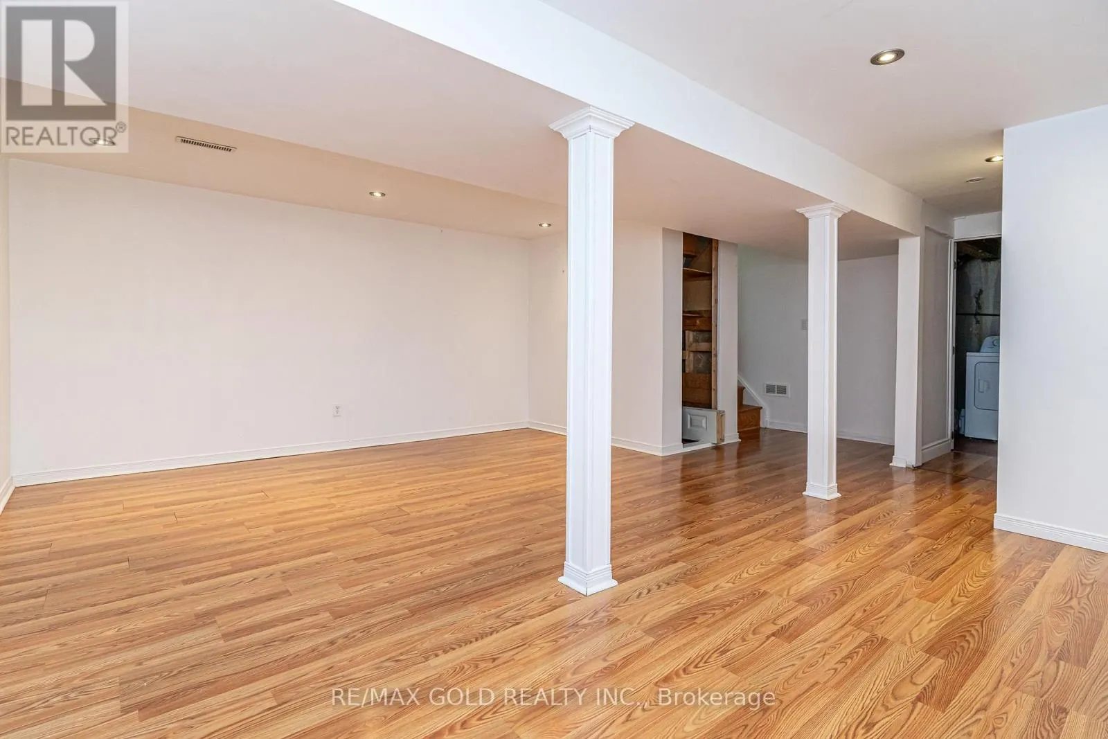 41 - 46 DEARBOURNE BOULEVARD