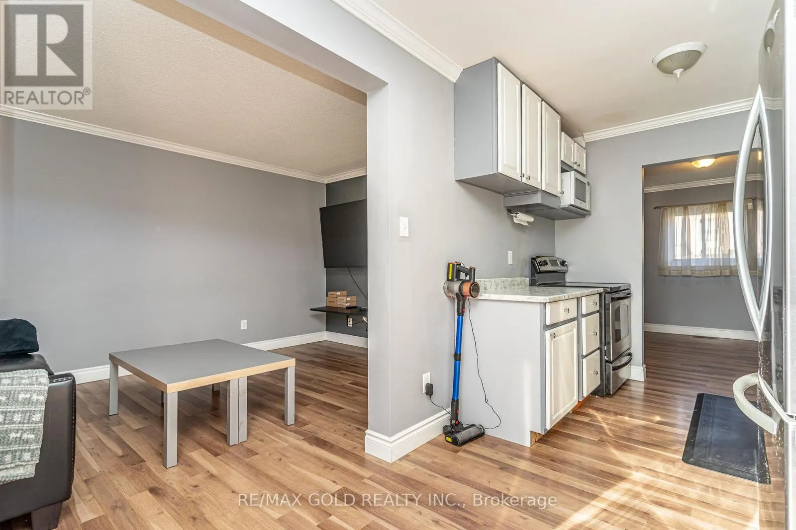 41 - 46 DEARBOURNE BOULEVARD