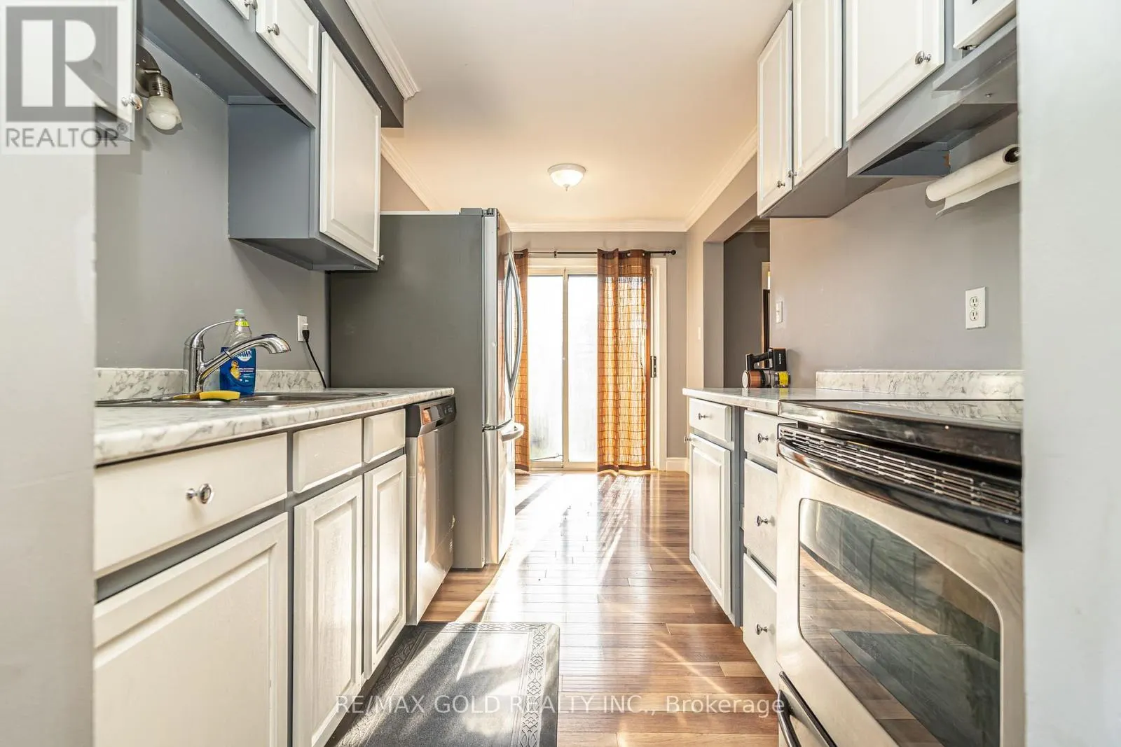 41 - 46 DEARBOURNE BOULEVARD