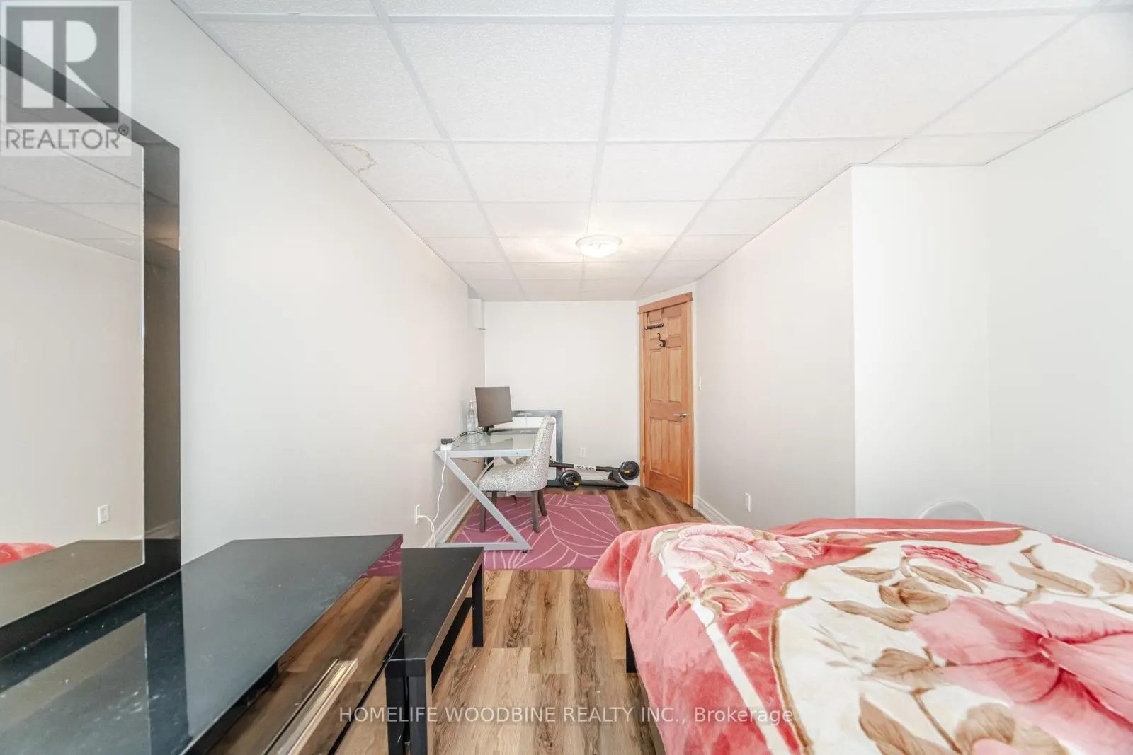 2546 BURNFORD TRAIL N