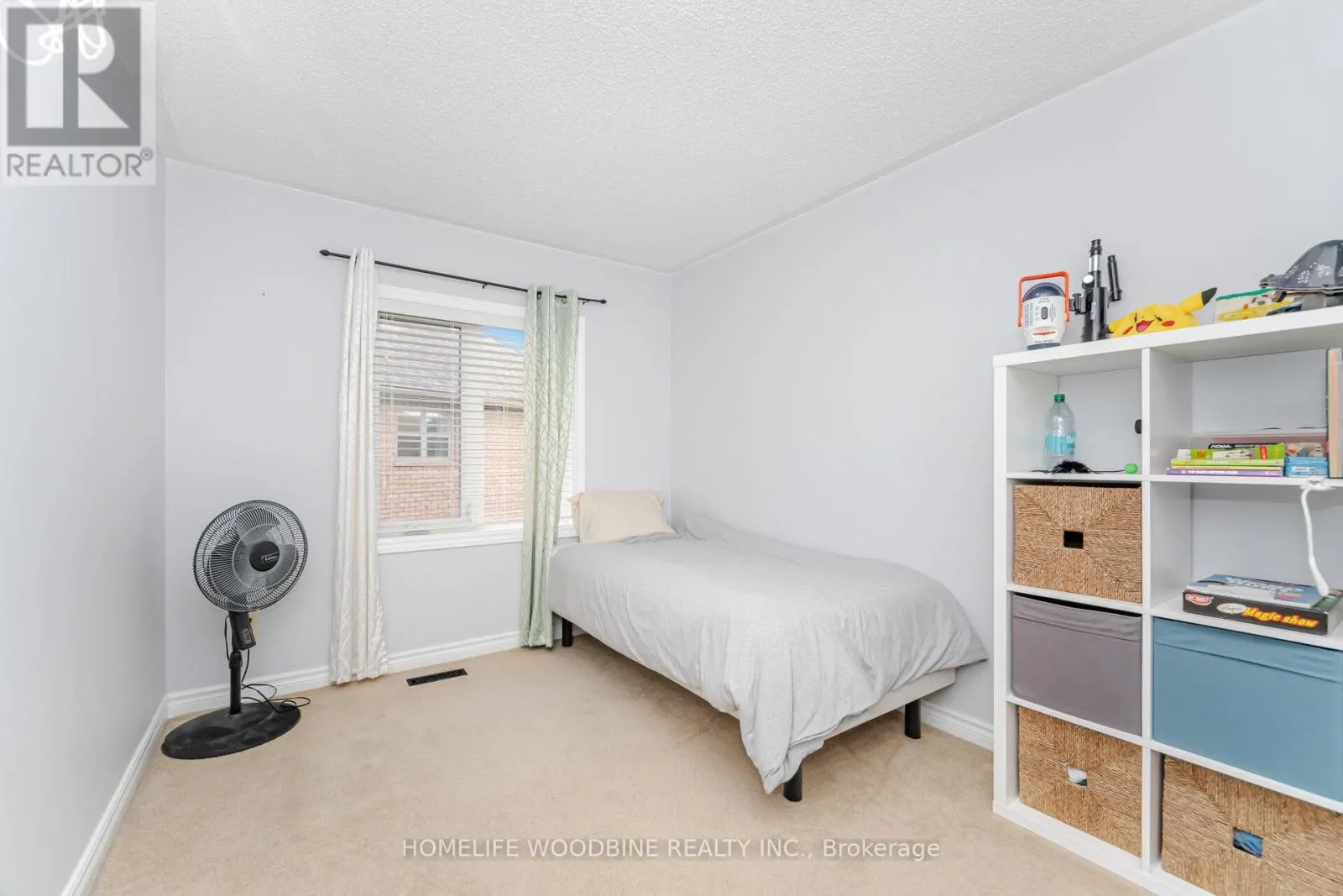 2546 BURNFORD TRAIL N