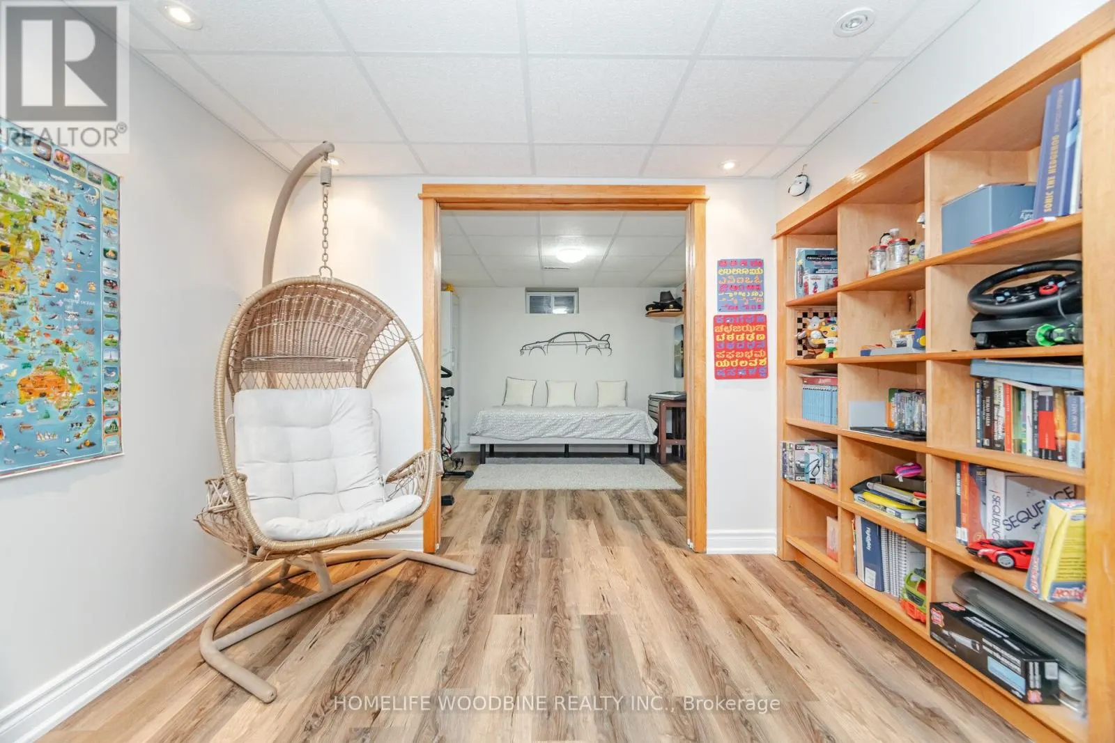 2546 BURNFORD TRAIL N