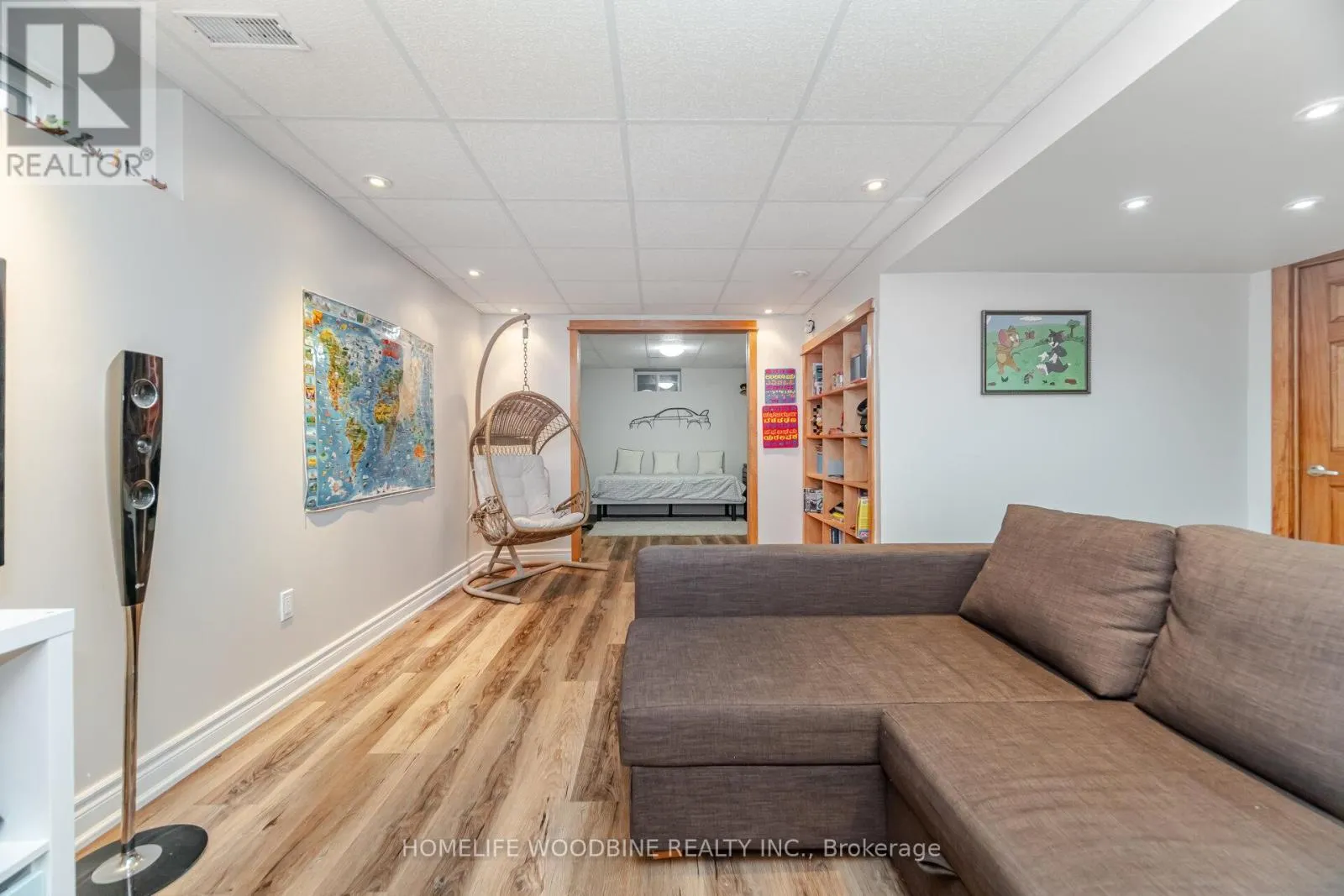 2546 BURNFORD TRAIL N