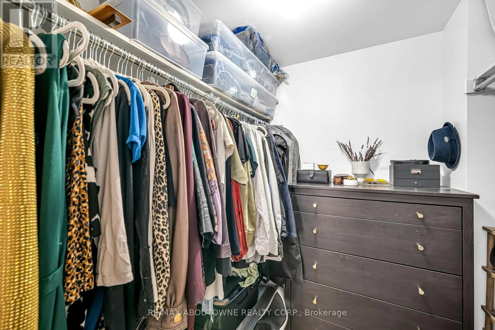 144 - 12 FOUNDRY AVENUE