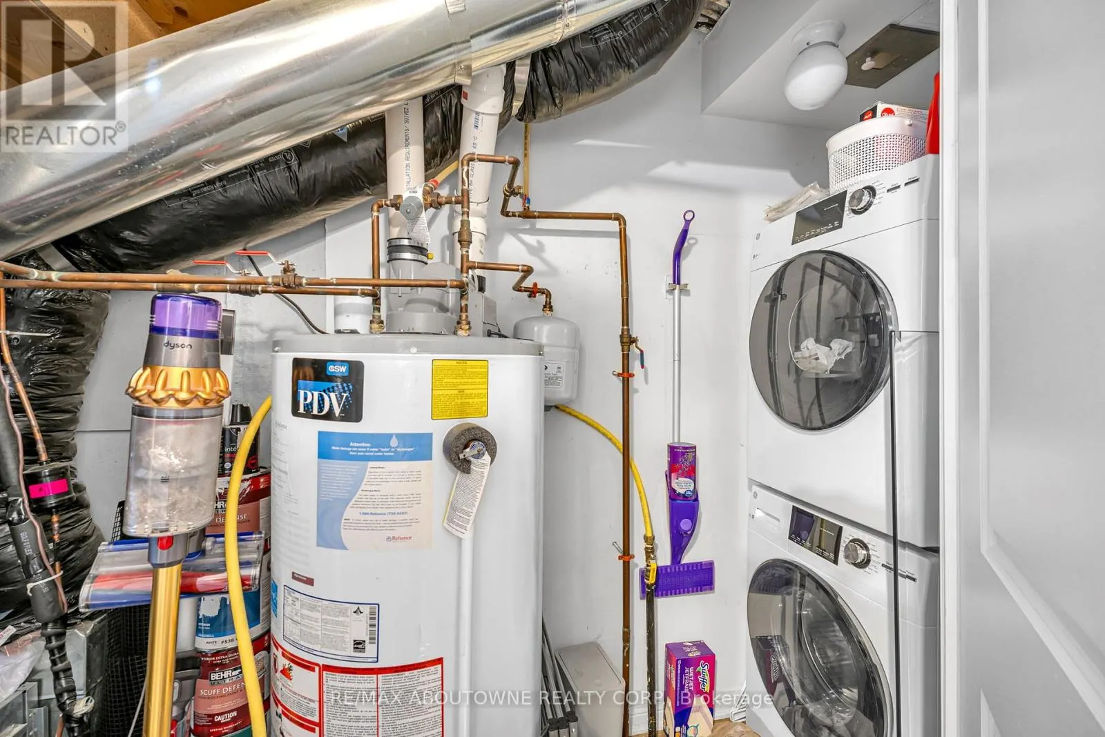 144 - 12 FOUNDRY AVENUE