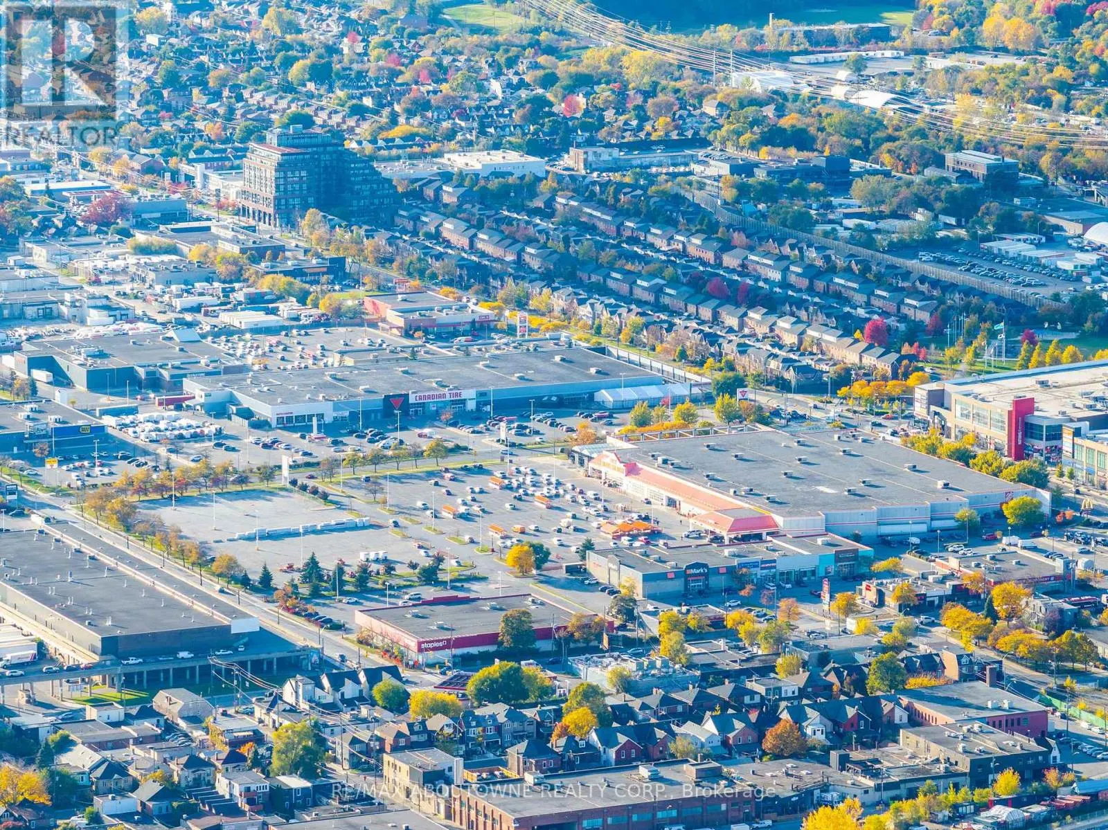 144 - 12 FOUNDRY AVENUE