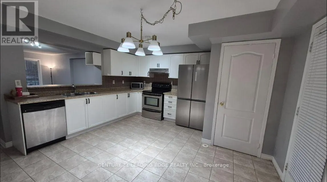 5 - 3335 THOMAS STREET