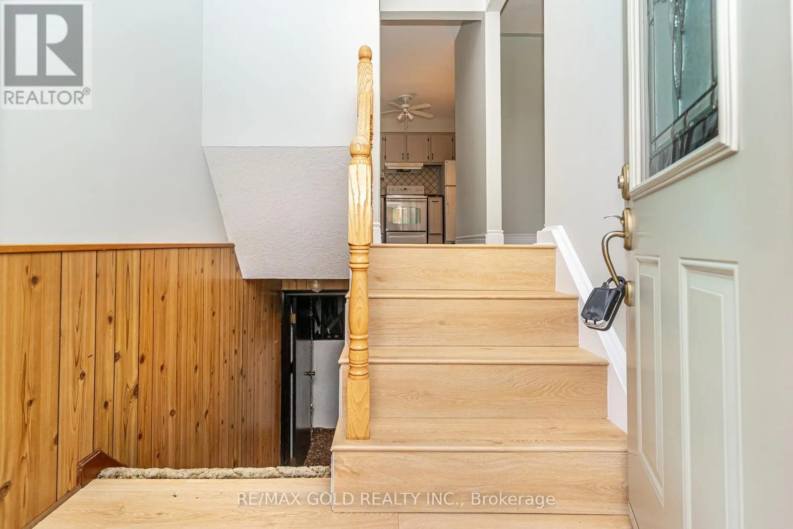 57 ALDERBURY CRESCENT