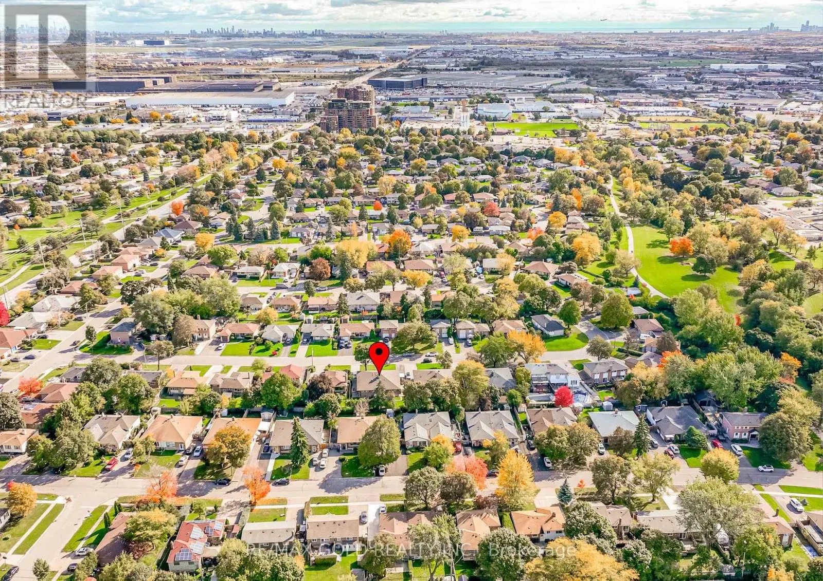 57 ALDERBURY CRESCENT