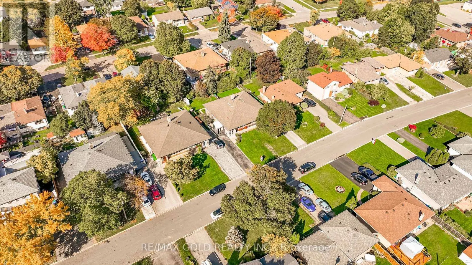 57 ALDERBURY CRESCENT