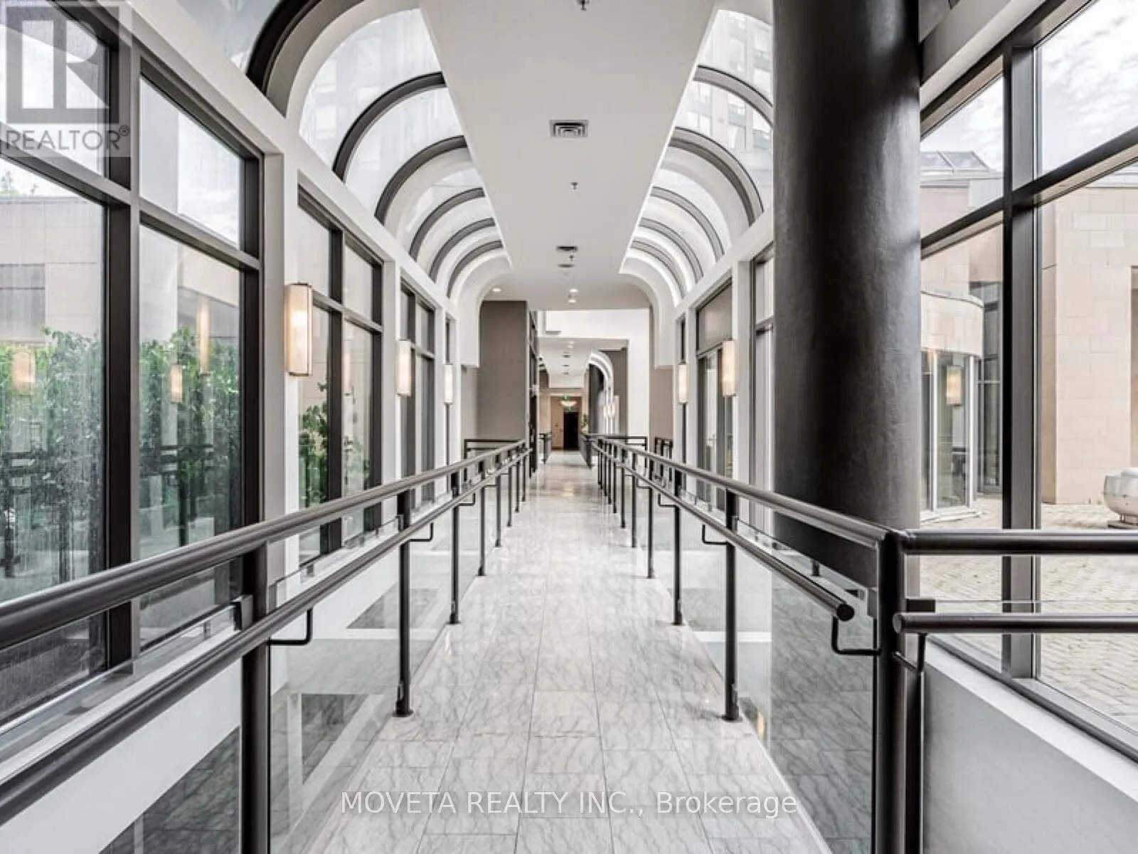 1401 - 3 HICKORY TREE ROAD