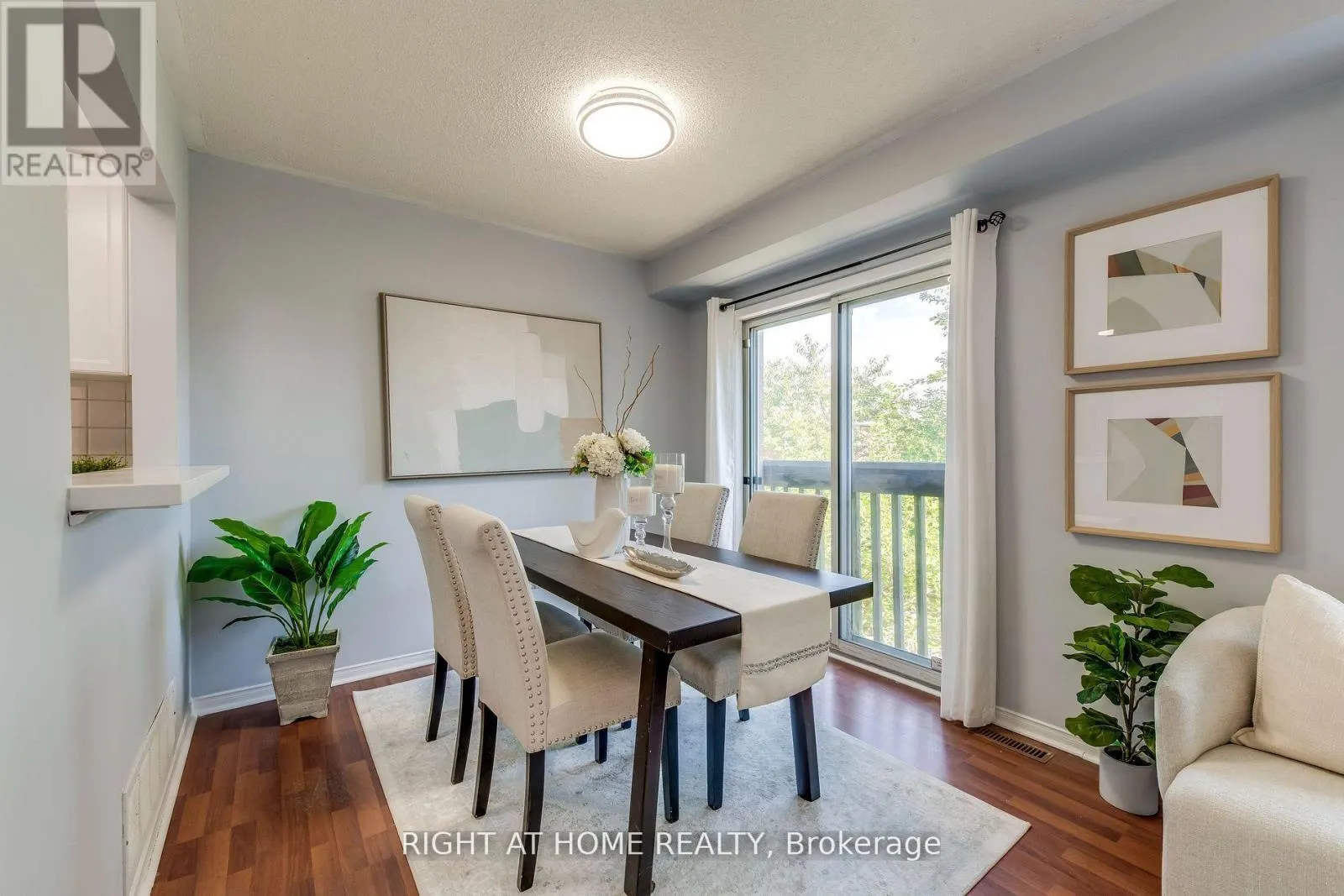 104 - 2945 THOMAS STREET