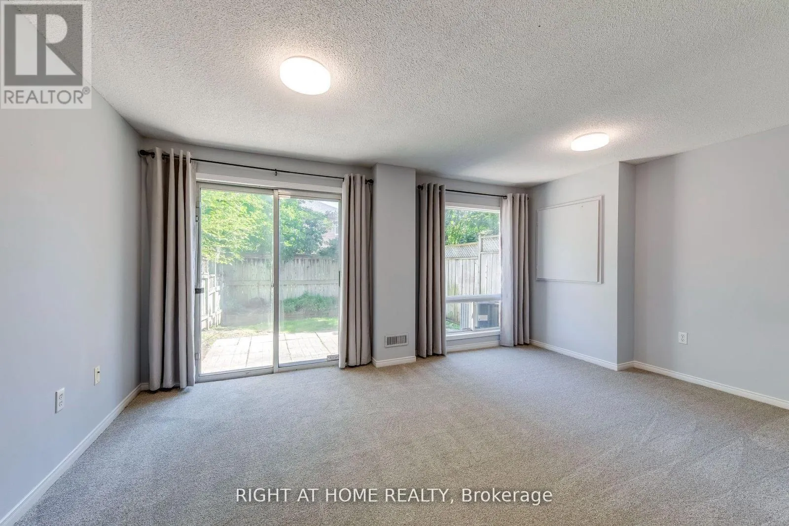 104 - 2945 THOMAS STREET