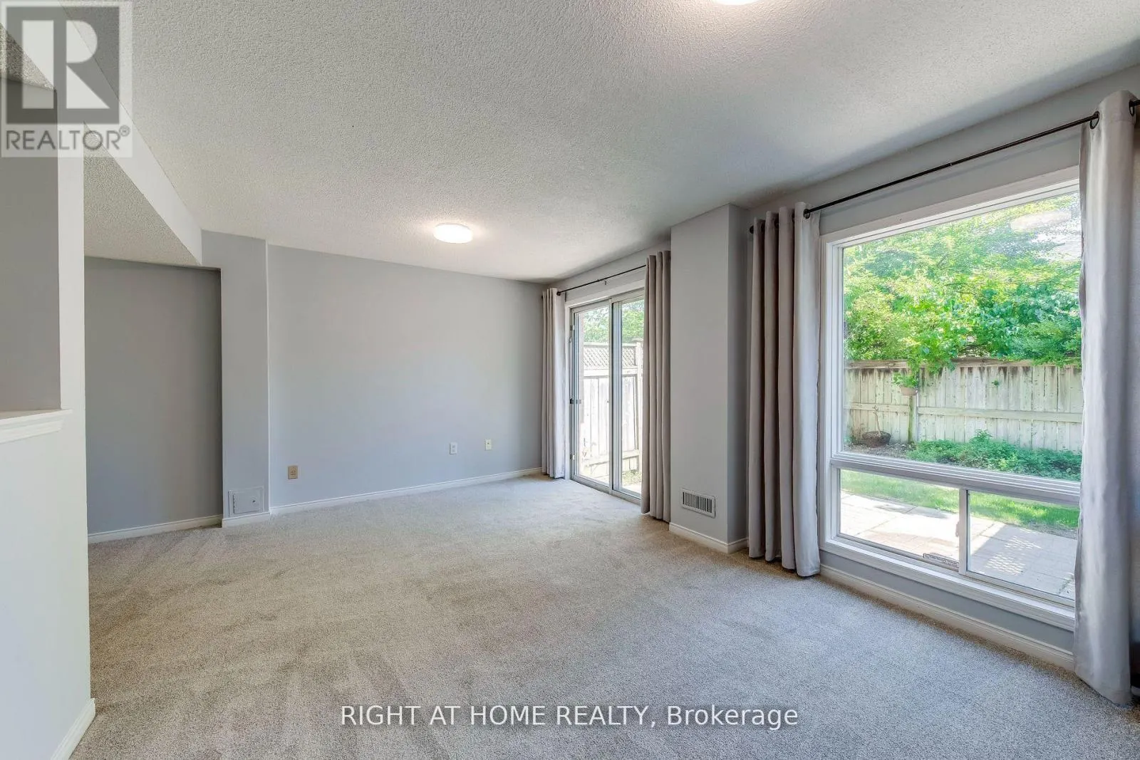 104 - 2945 THOMAS STREET