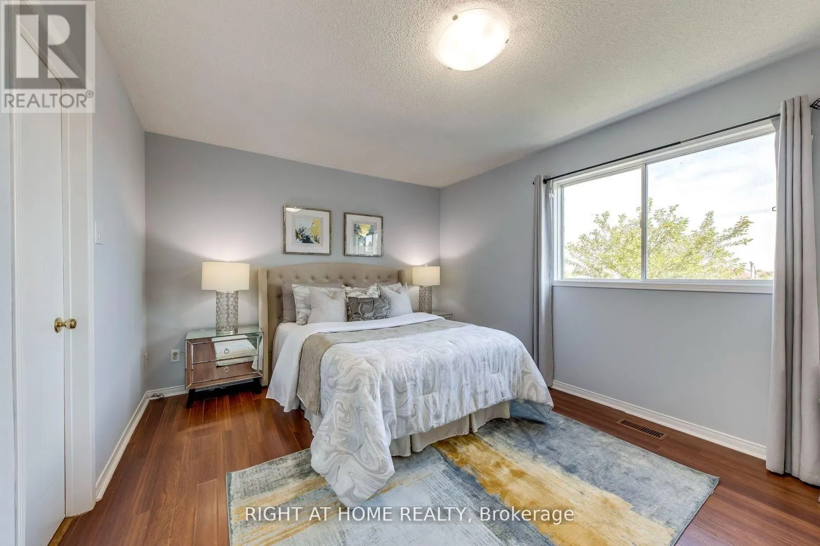 104 - 2945 THOMAS STREET