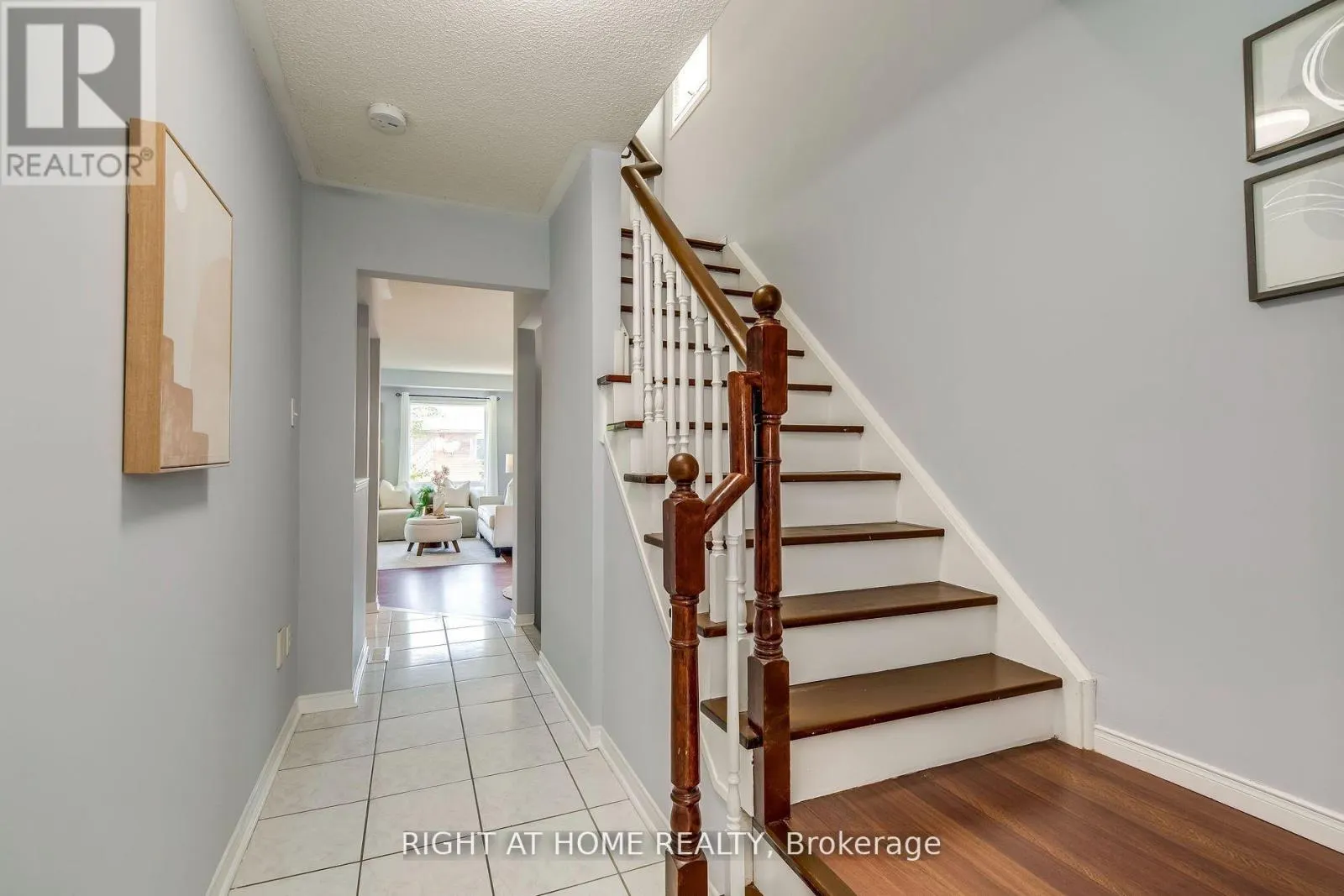 104 - 2945 THOMAS STREET