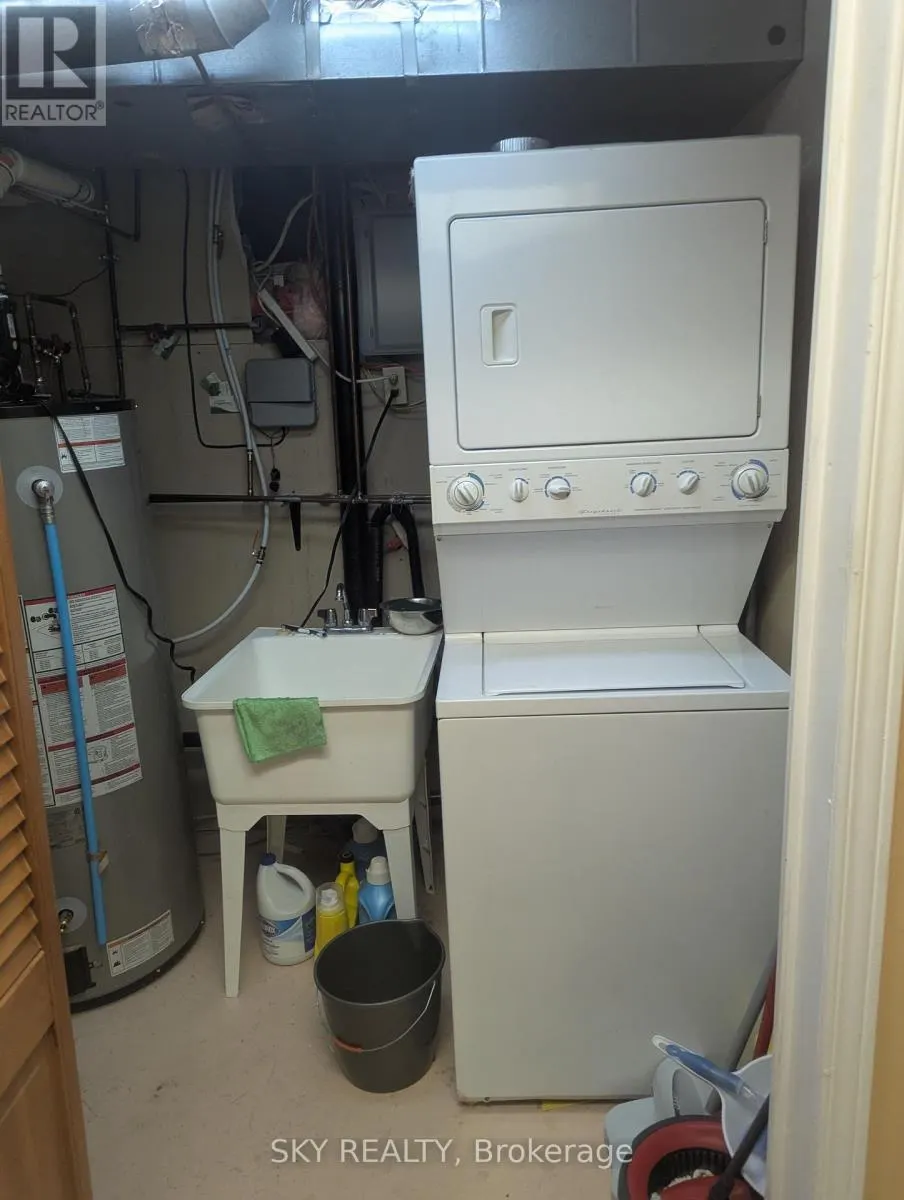 5775 INVERGORDON LANE