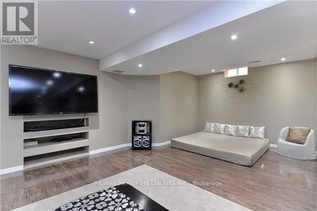 3324 RAINDANCE CRESCENT