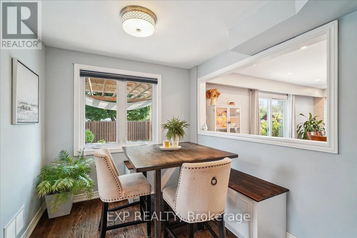 1923 STEEPBANK CRESCENT