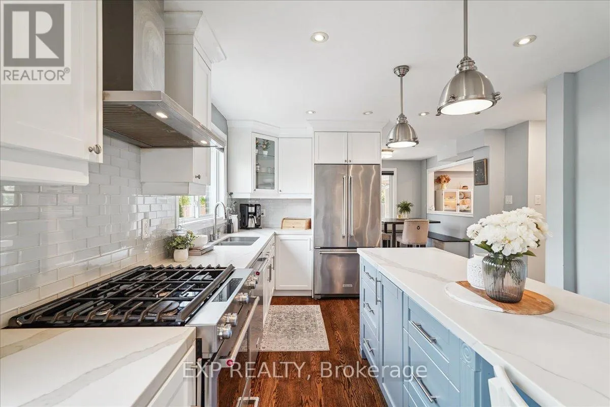 1923 STEEPBANK CRESCENT