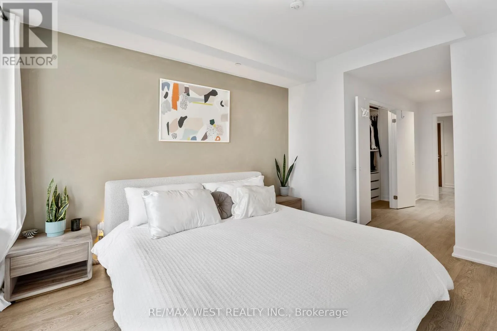 3902 - 1928 LAKE SHORE BOULEVARD W