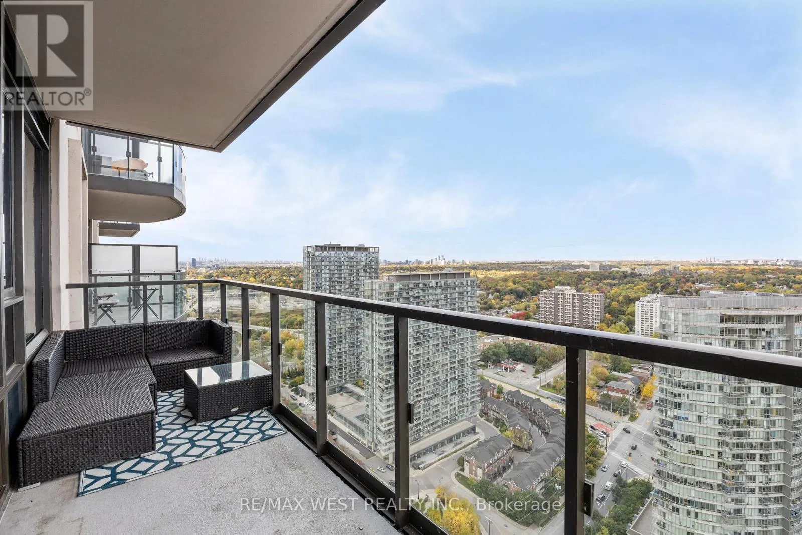 3902 - 1928 LAKE SHORE BOULEVARD W