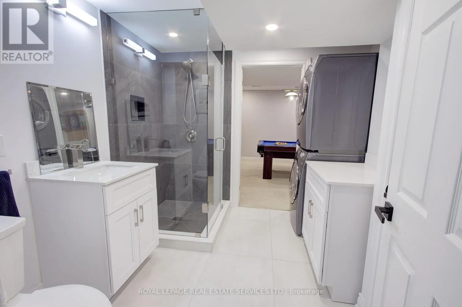 1079 SKYVALLEY CRESCENT