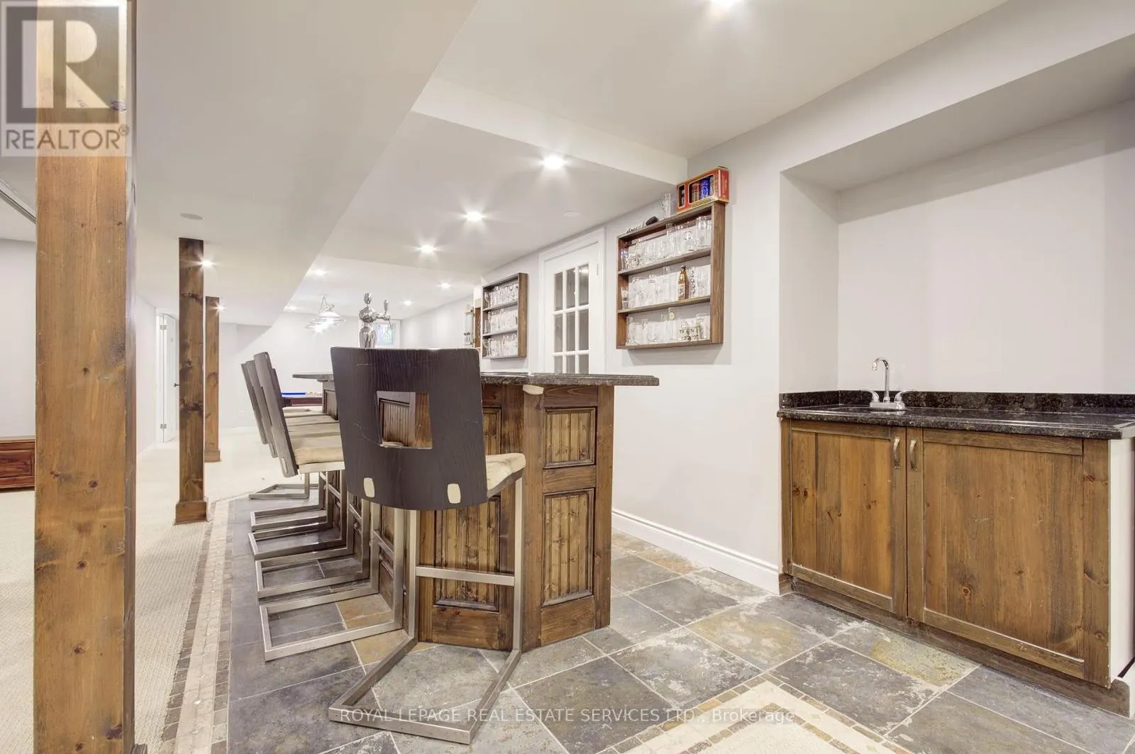 1079 SKYVALLEY CRESCENT