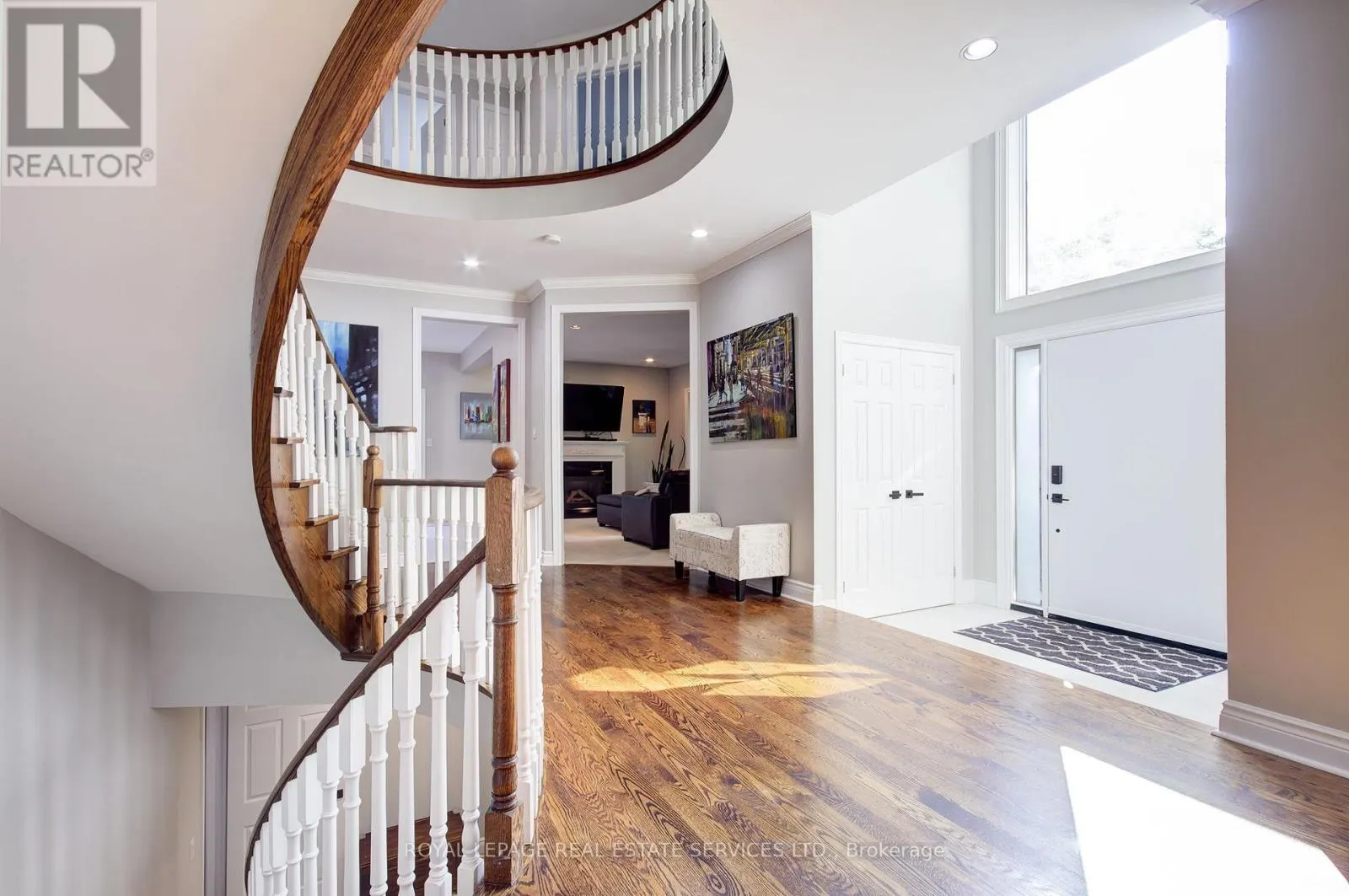 1079 SKYVALLEY CRESCENT