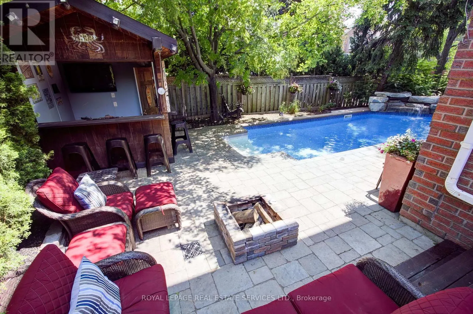 1079 SKYVALLEY CRESCENT