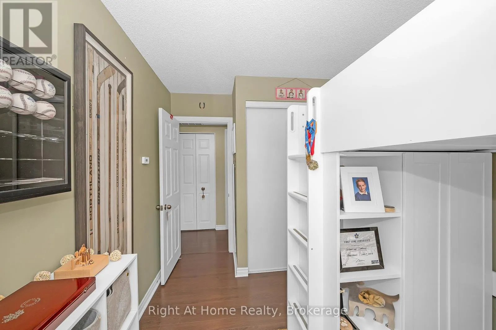 706 - 1701 LAMPMAN AVENUE, #706