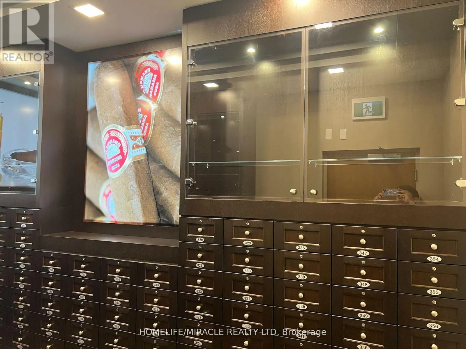 5901 - 30 SHORE BREEZE DR DRIVE