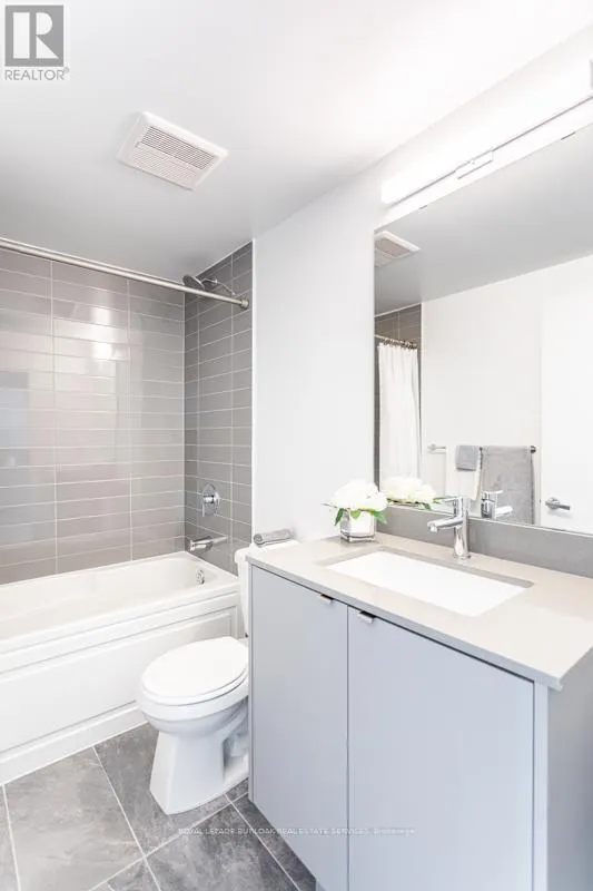 A401 - 3210 DAKOTA COMMON