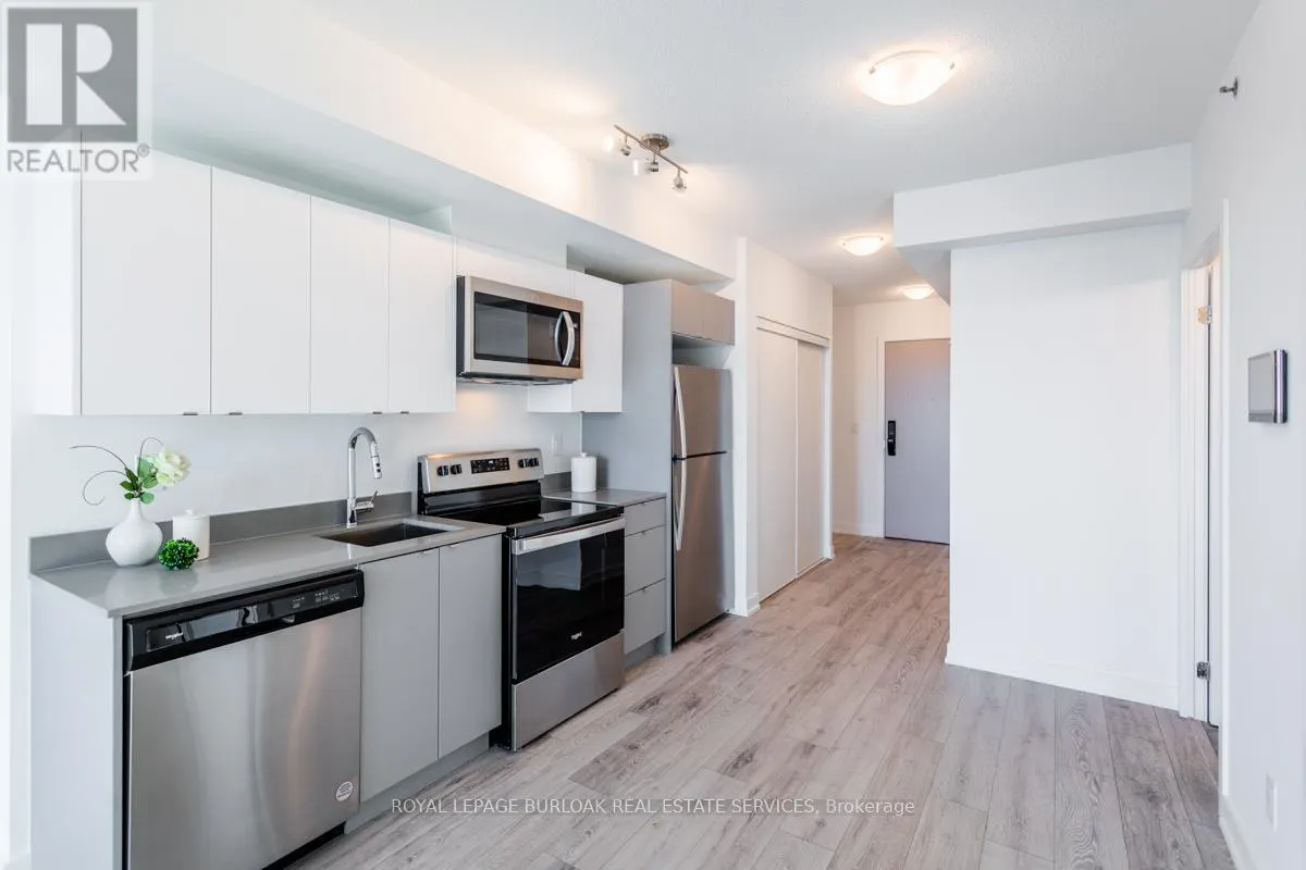 A401 - 3210 DAKOTA COMMON