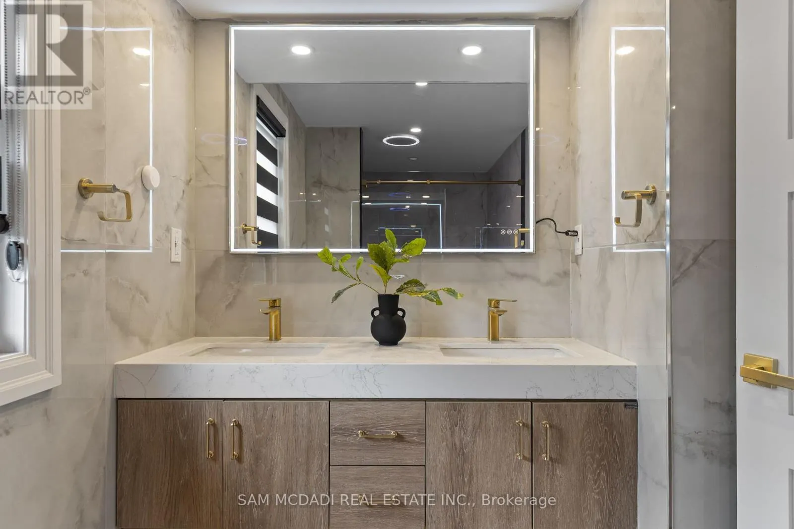 2284 GLASTONBURY ROAD