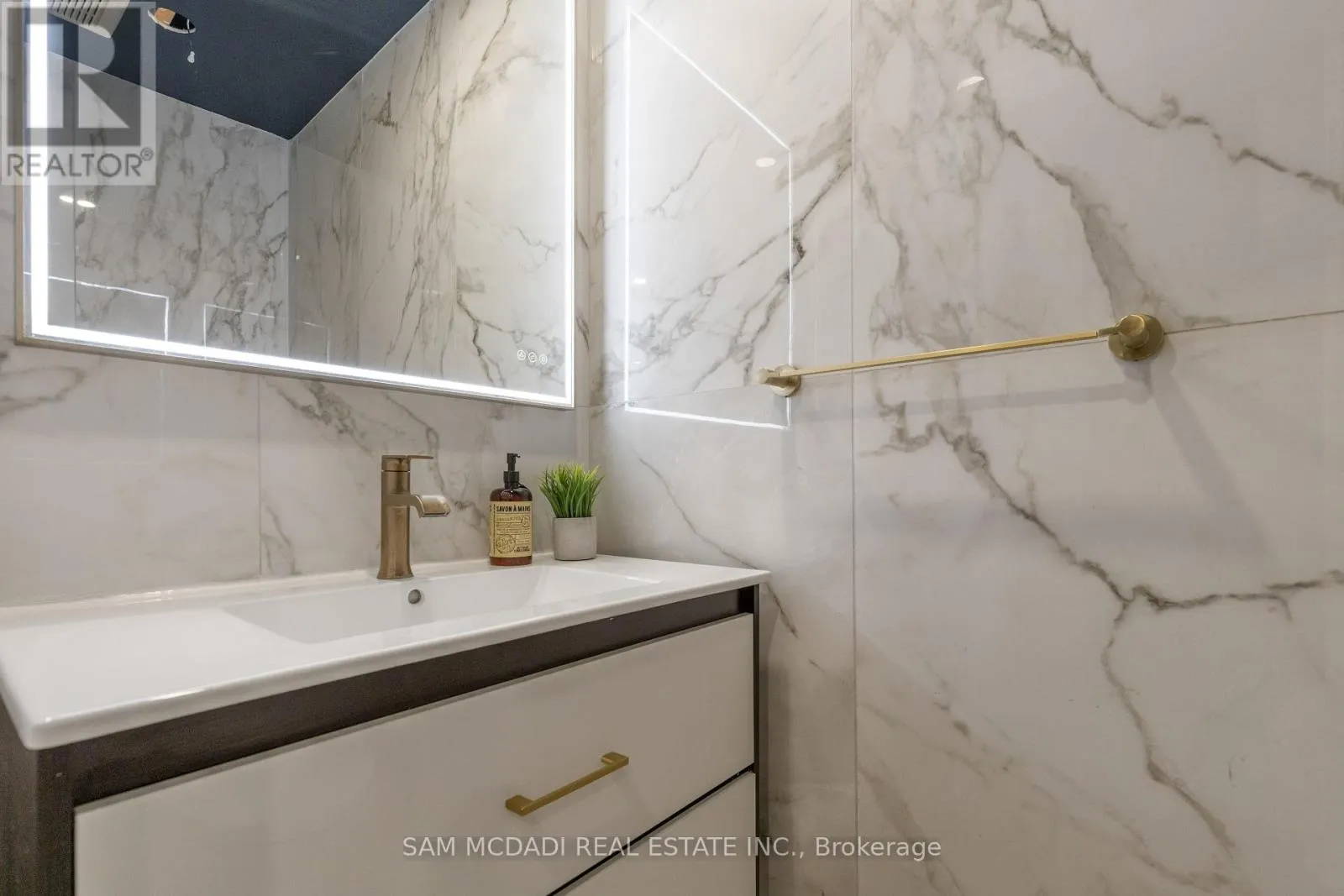 2284 GLASTONBURY ROAD