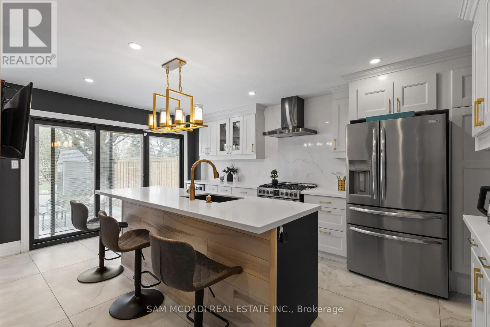 2284 GLASTONBURY ROAD