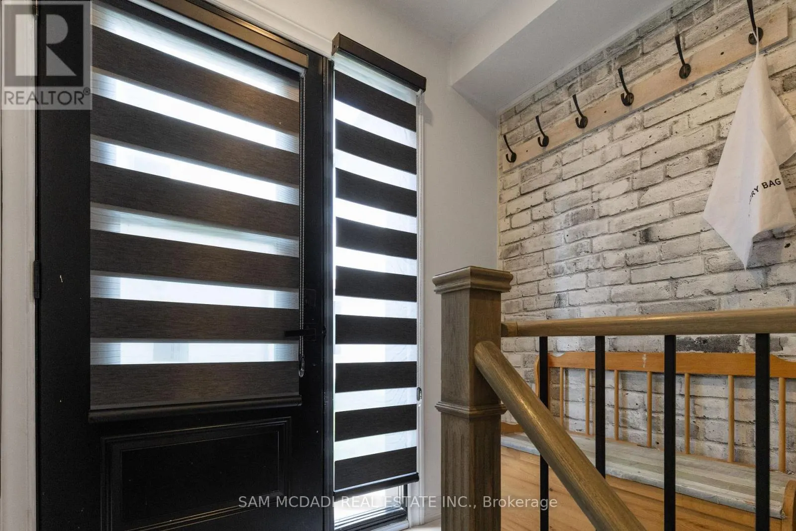 2284 GLASTONBURY ROAD