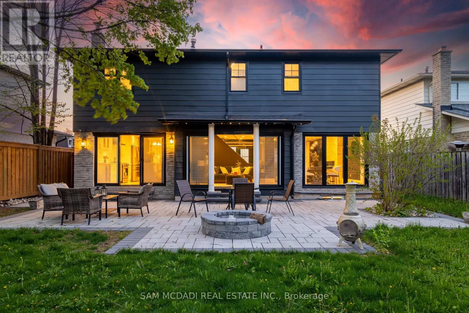 2284 GLASTONBURY ROAD