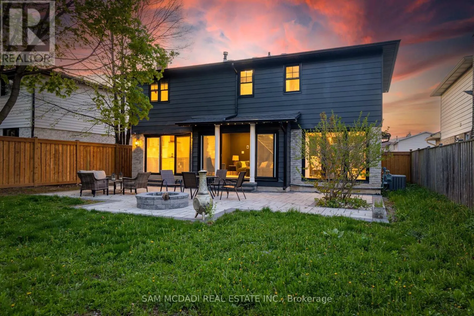 2284 GLASTONBURY ROAD